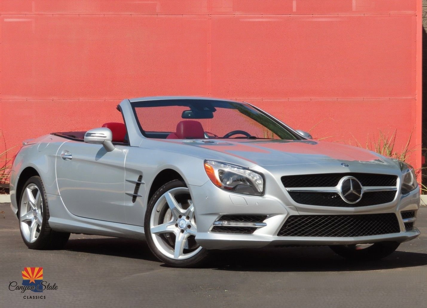 Used 2013 Mercedes-Benz SL 550 image 1