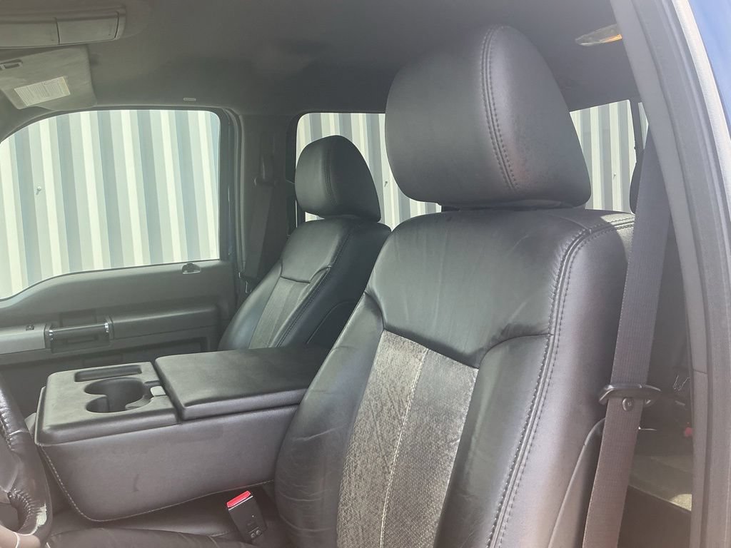 Used 2011 Ford F250 Lariat w/ Lariat Interior Pkg AWD/4WD image 10