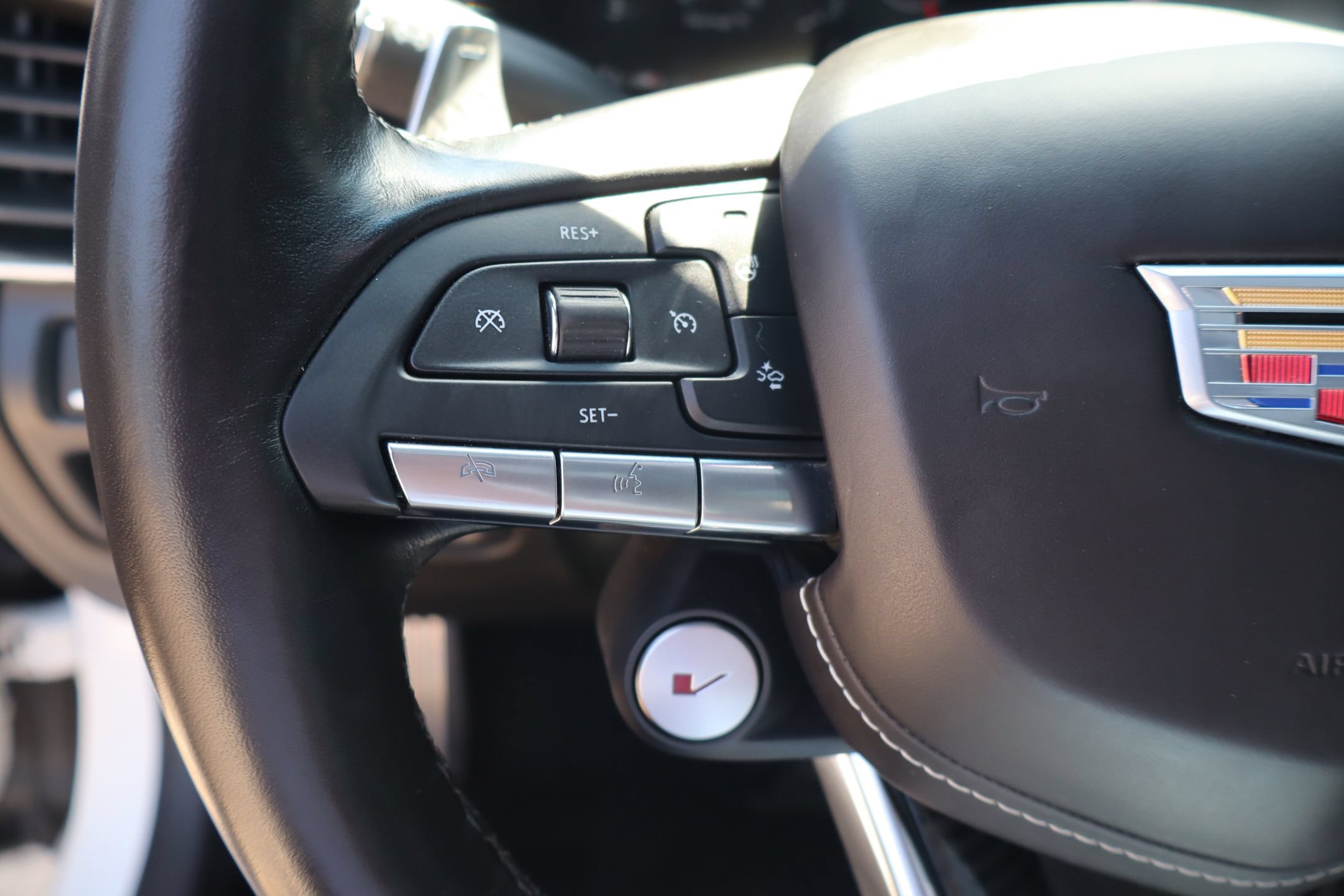 Used 2024 Cadillac CT5 V Blackwing w/ Driver Assist Package RWD image 17