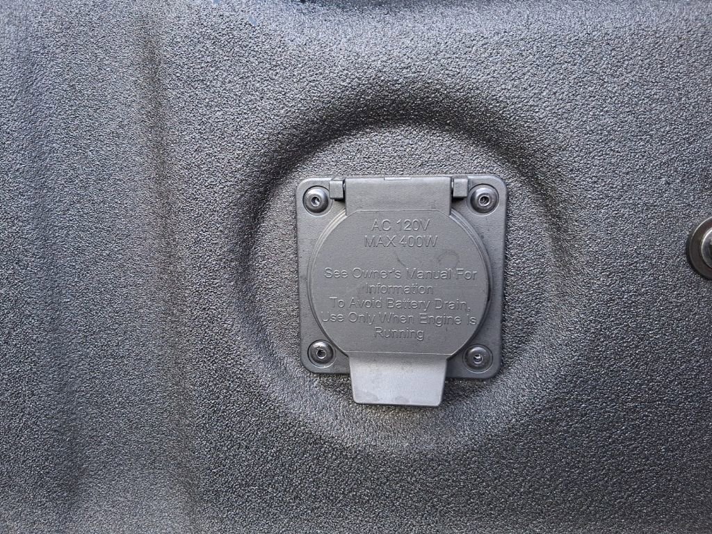 New 2026 Nissan Frontier SV w/ SV Convenience Package AWD/4WD image 8