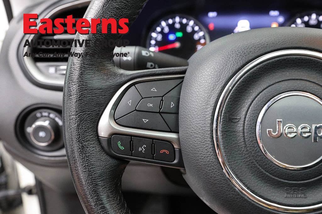 Used 2022 Jeep Renegade Limited w/ Sun, Sound & Wheels Group AWD/4WD image 15