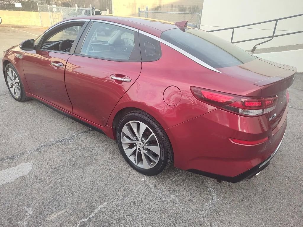 Used 2019 Kia Optima S image 5