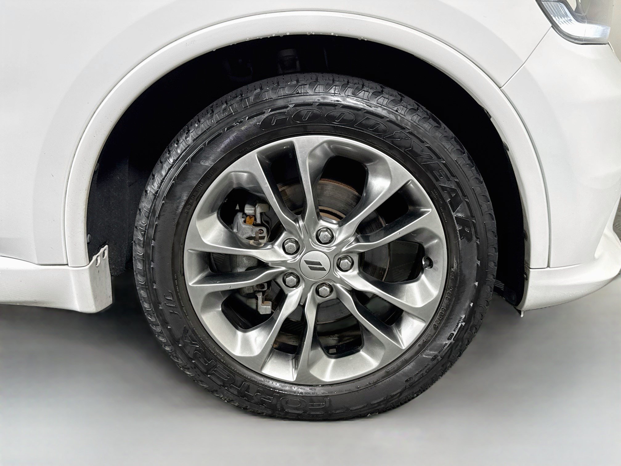 Used 2019 Dodge Durango GT RWD image 32