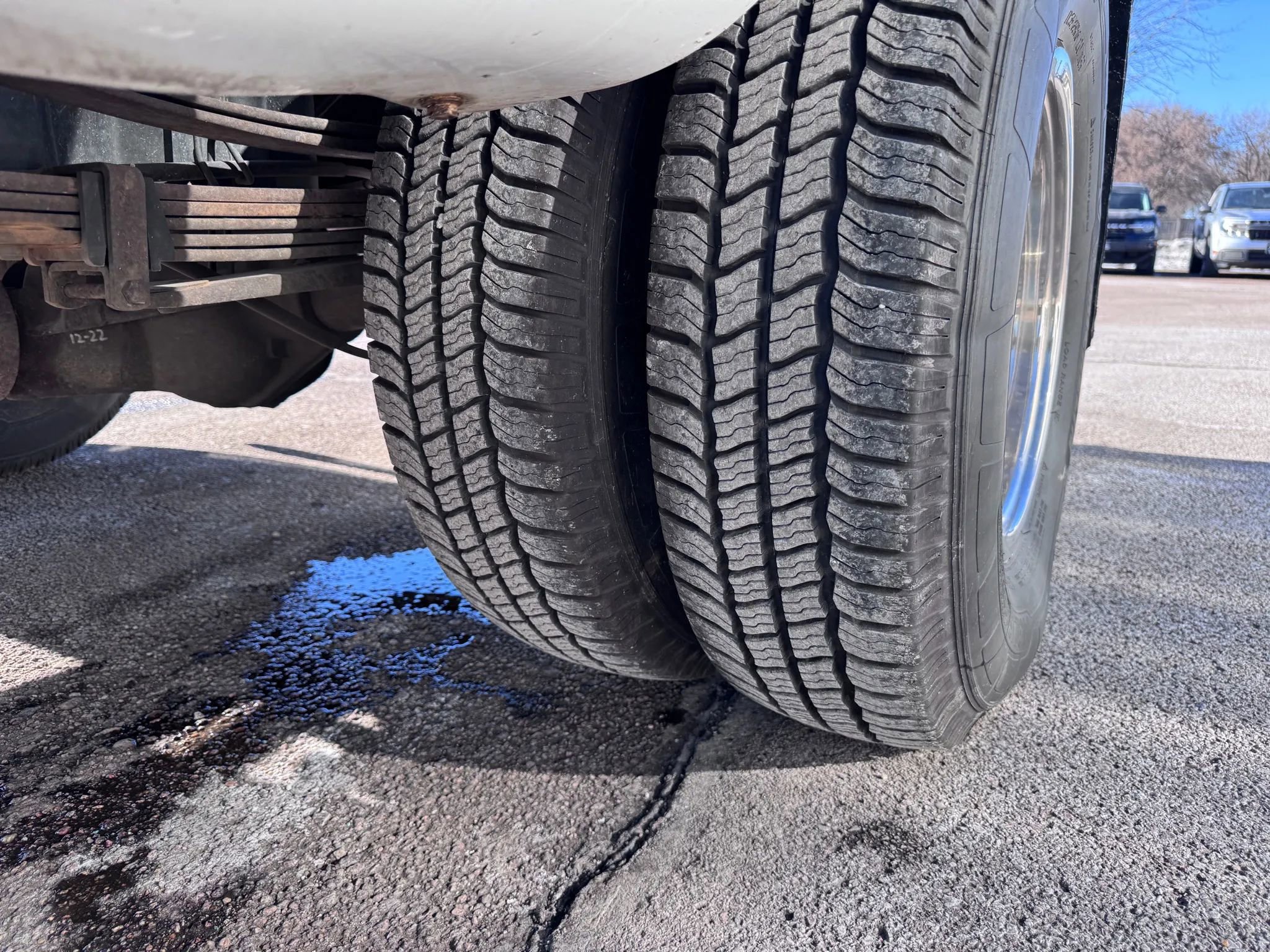 Used 2001 GMC Sierra 3500 SL image 11