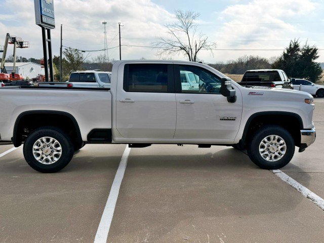 New 2026 Chevrolet Silverado 2500 LT w/ Texas Edition image 6