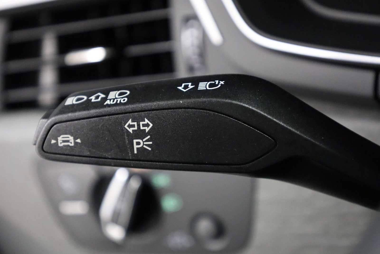 Used 2023 Audi A4 2.0T Premium Plus w/ Premium Plus Package image 29