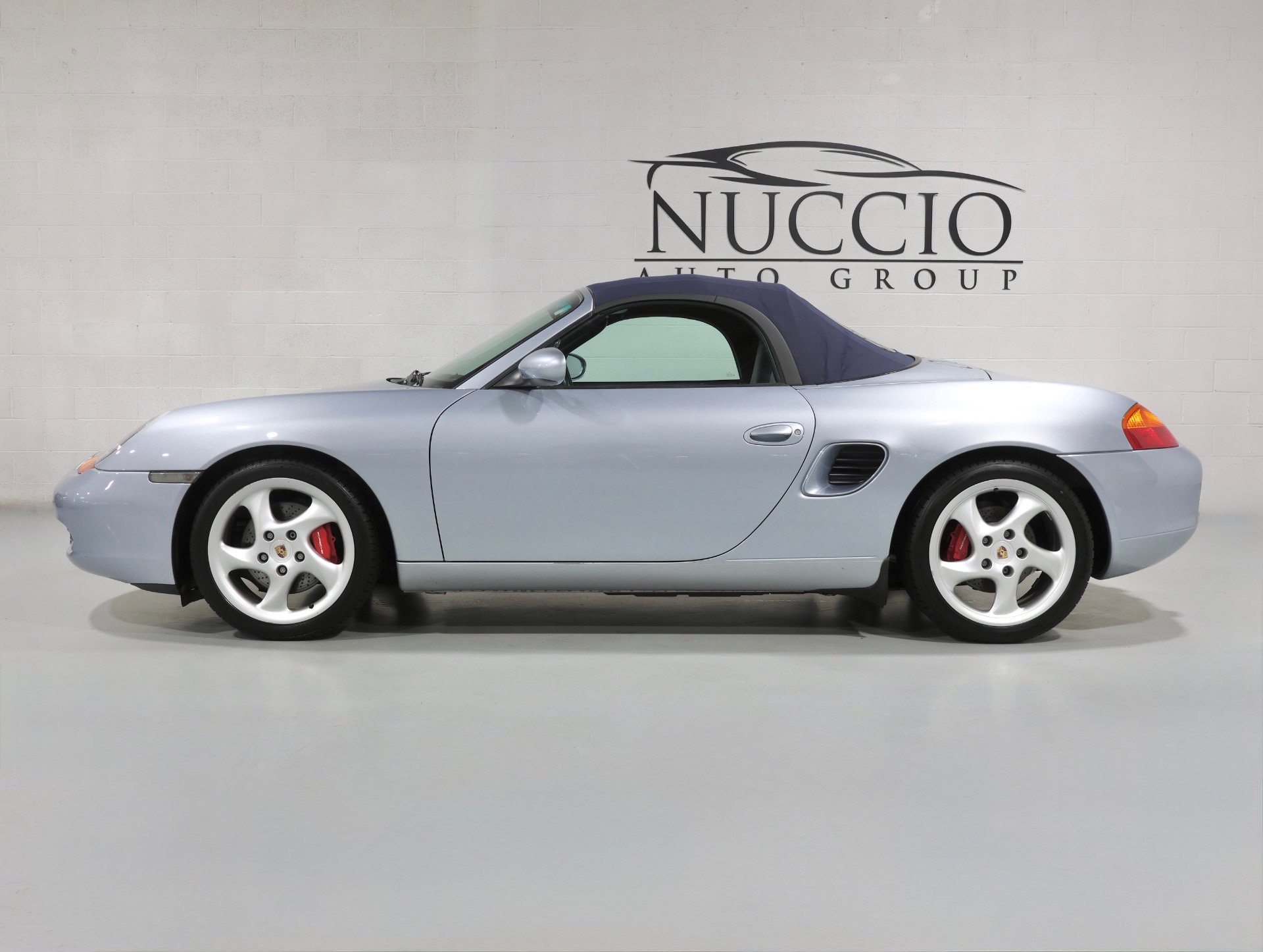 Used 2001 Porsche Boxster S image 6