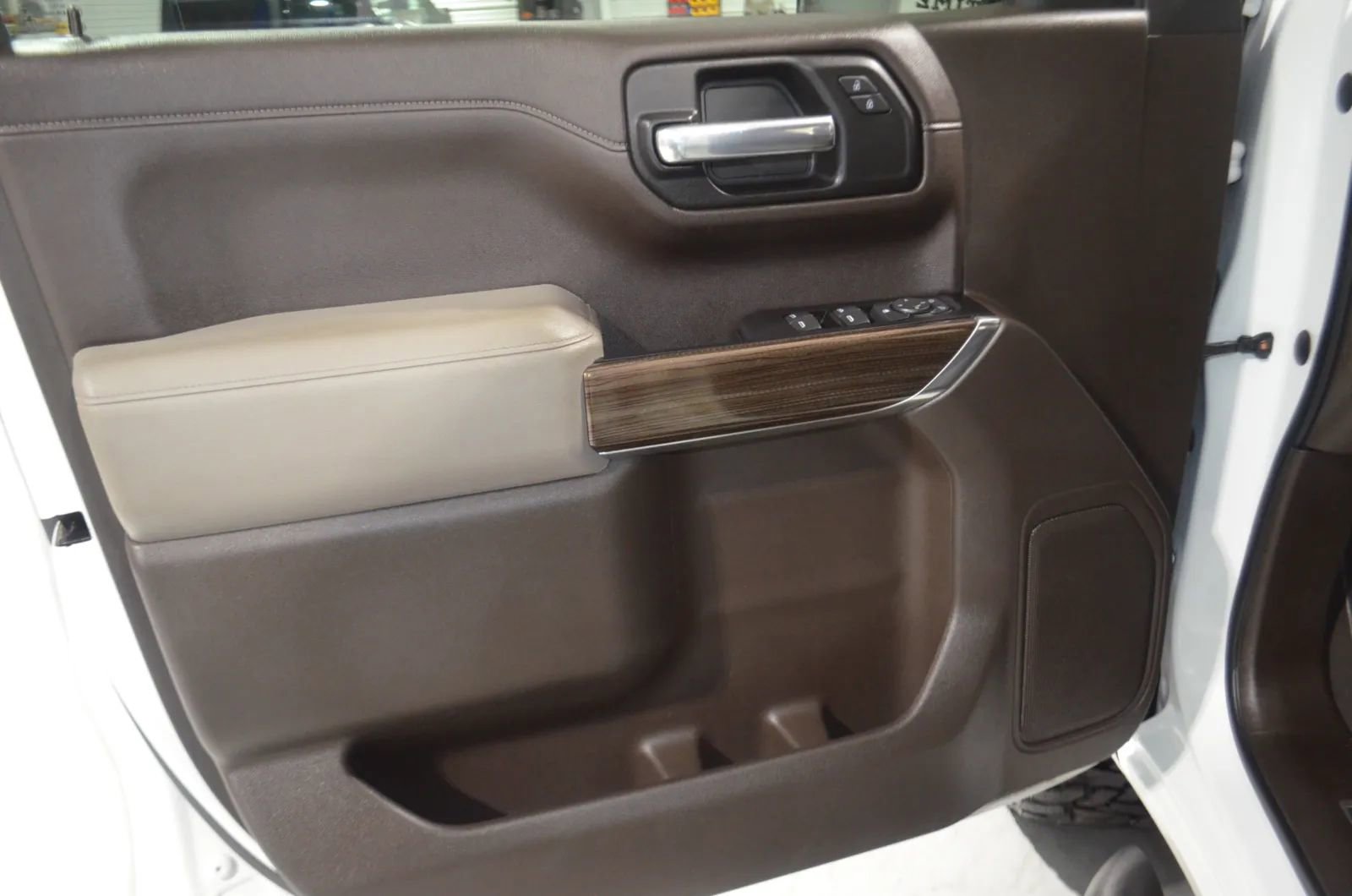 Used 2019 Chevrolet Silverado 1500 RST w/ All-Star Edition image 15