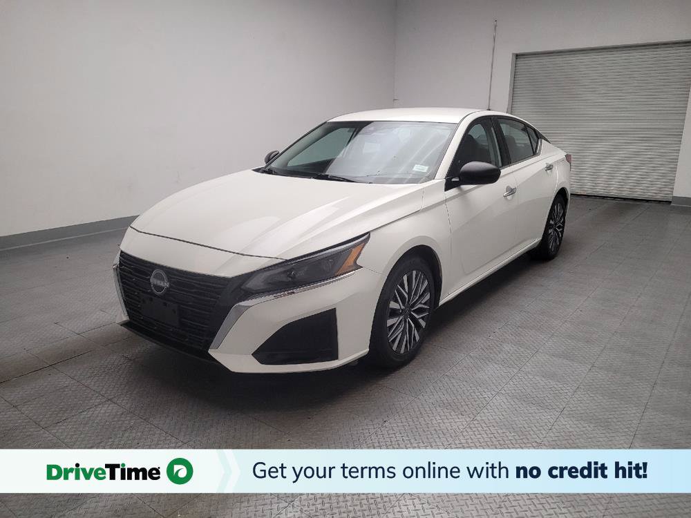 Used 2025 Nissan Altima 2.5 SV