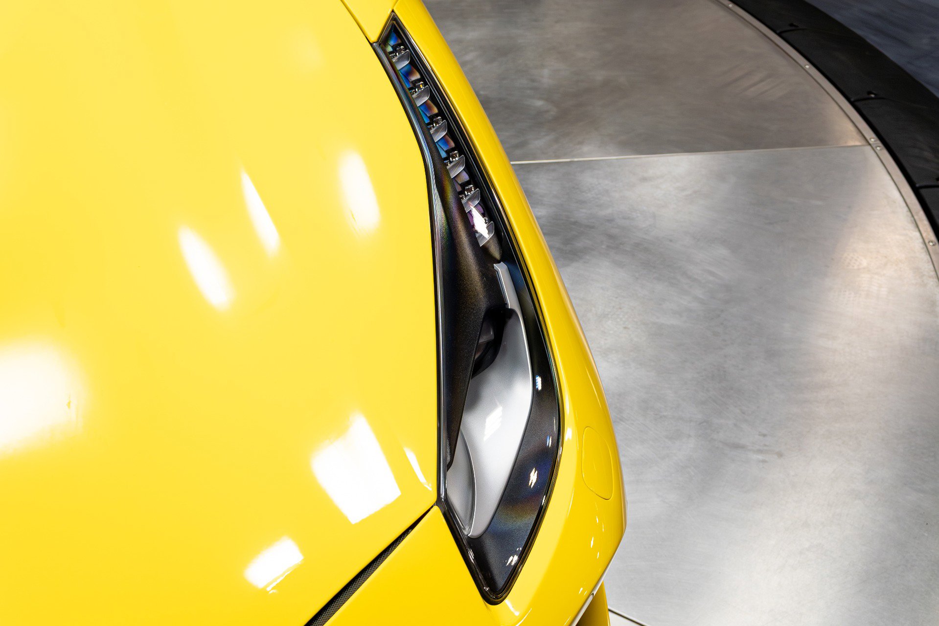 Used 2017 Ferrari 488 Spider image 51