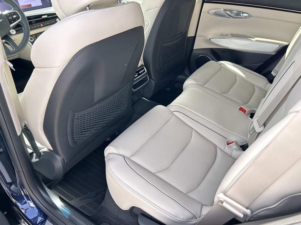 New 2026 Genesis GV70 2.5T Advanced image 20