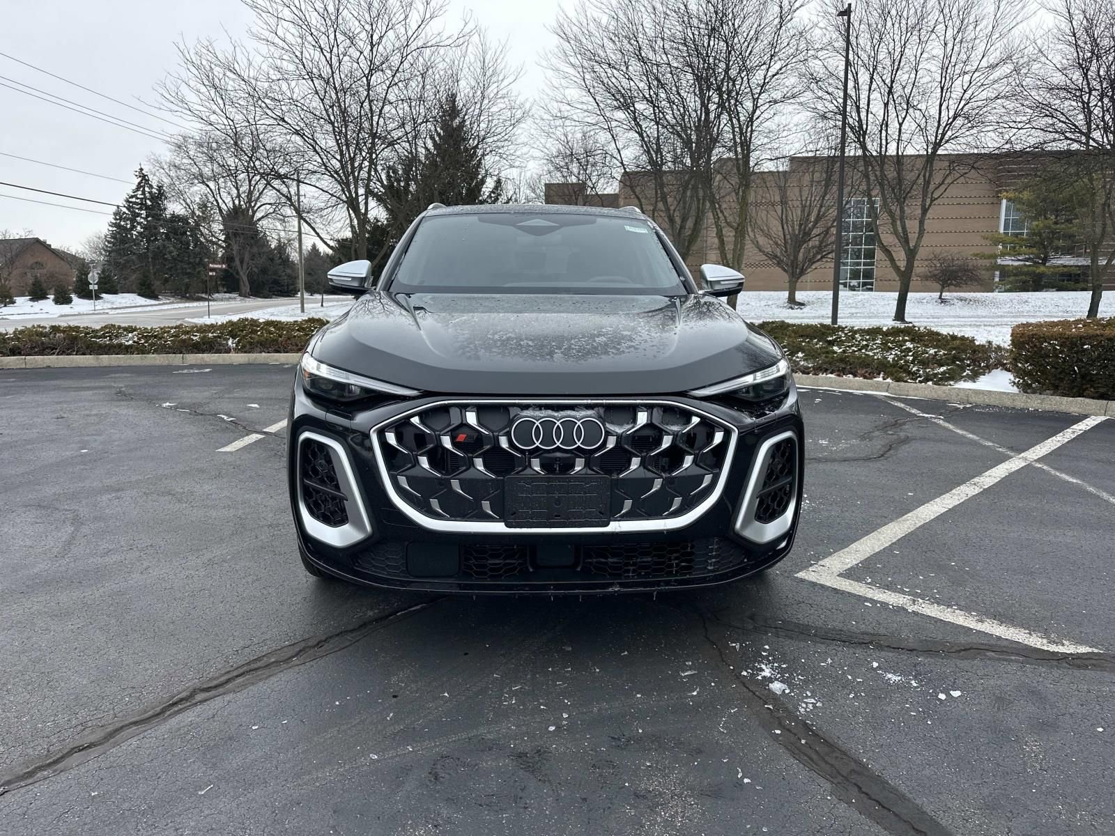 New 2025 Audi SQ5 Premium Plus AWD/4WD image 2