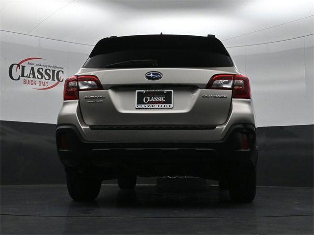 Used 2018 Subaru Outback 2.5i Limited image 29