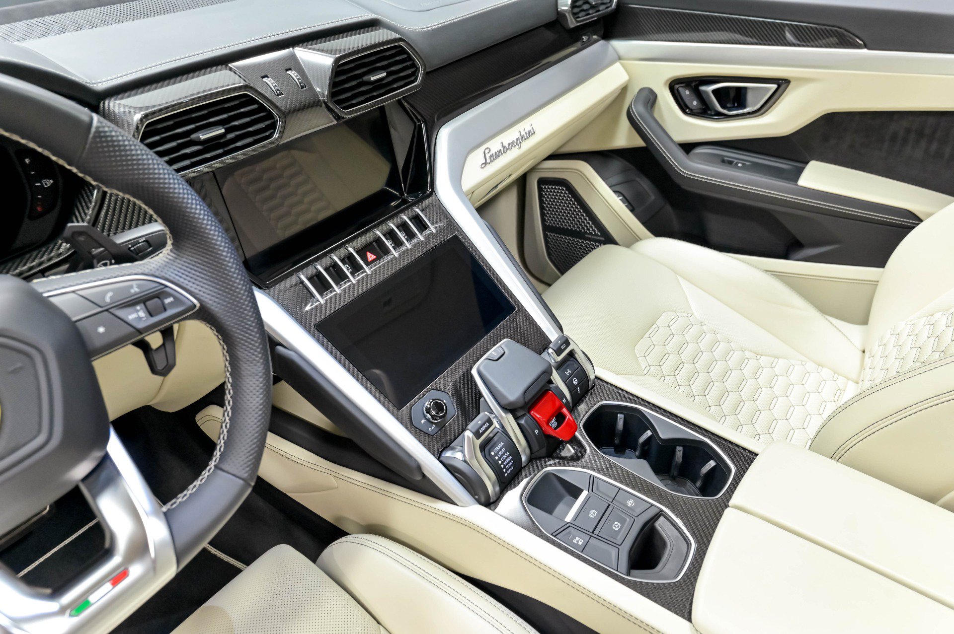 Used 2020 Lamborghini Urus AWD/4WD image 83