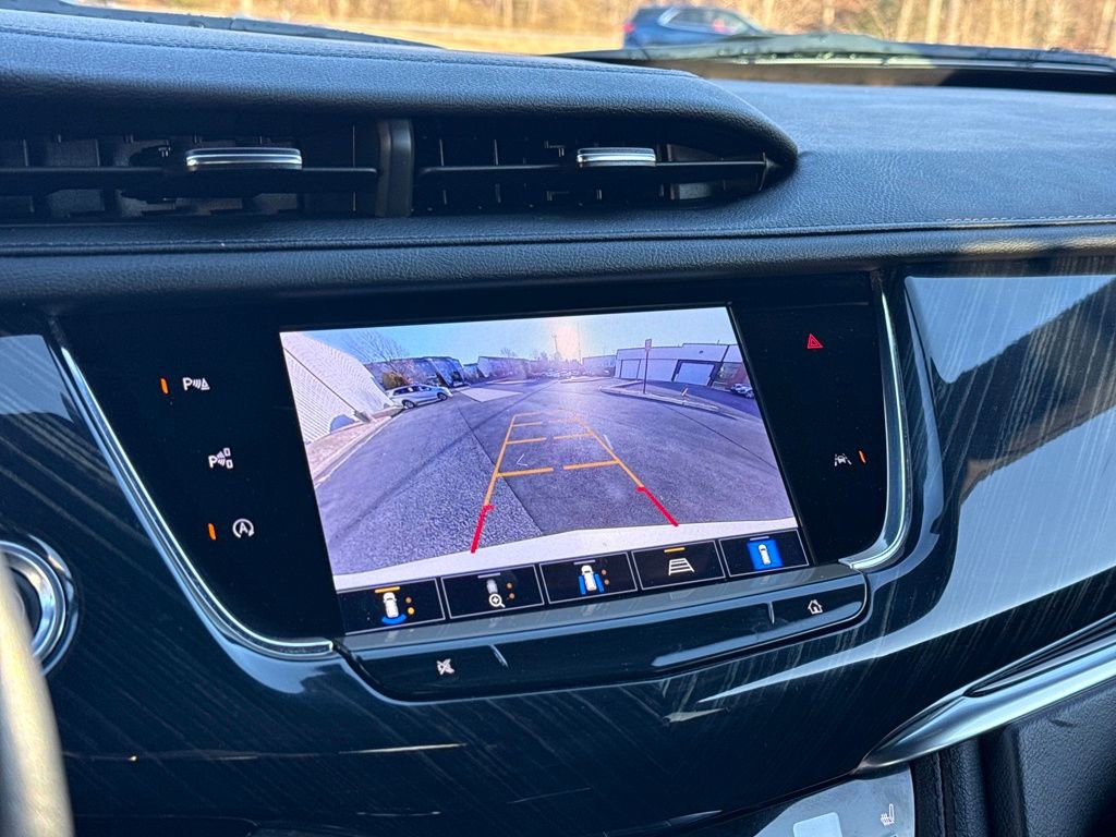 Certified 2024 Cadillac XT6 Premium Luxury w/ Technology Package image 9