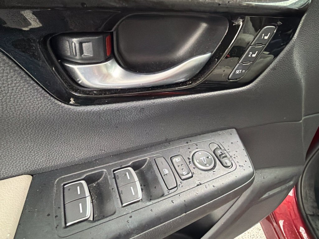 Used 2024 Honda CR-V EX-L image 14