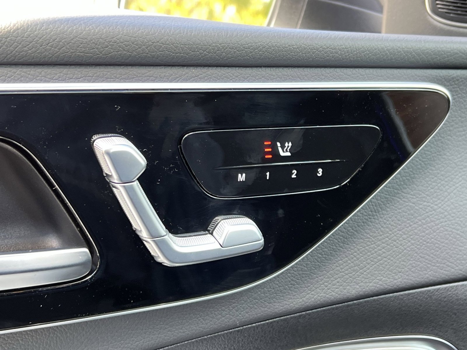 Certified 2026 Mercedes-Benz C 300 4MATIC Sedan image 33