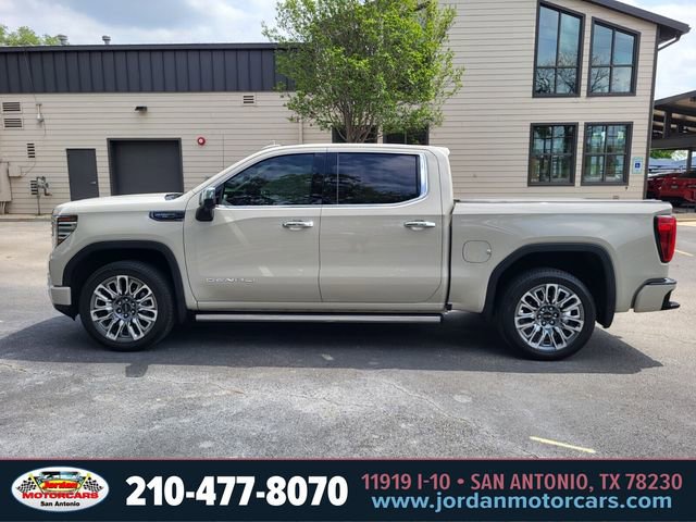 Used 2026 GMC Sierra 1500 Denali Ultimate image 2