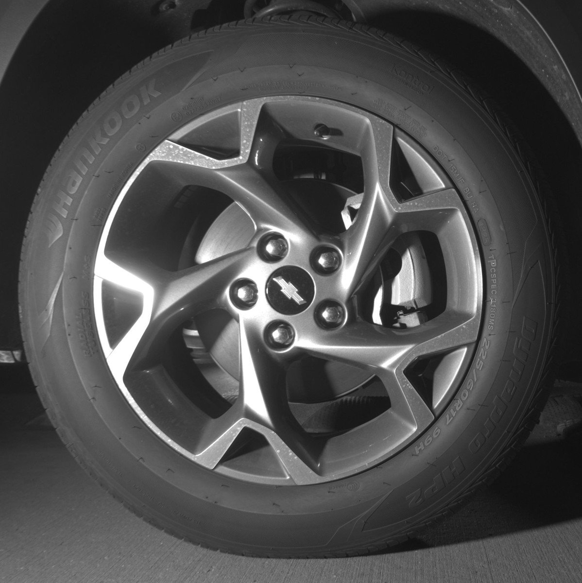 Used 2025 Chevrolet Trax LT FWD image 13