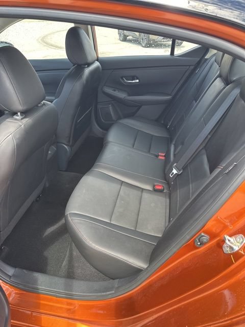 Used 2025 Nissan Sentra SR w/ SR Premium Package FWD image 10