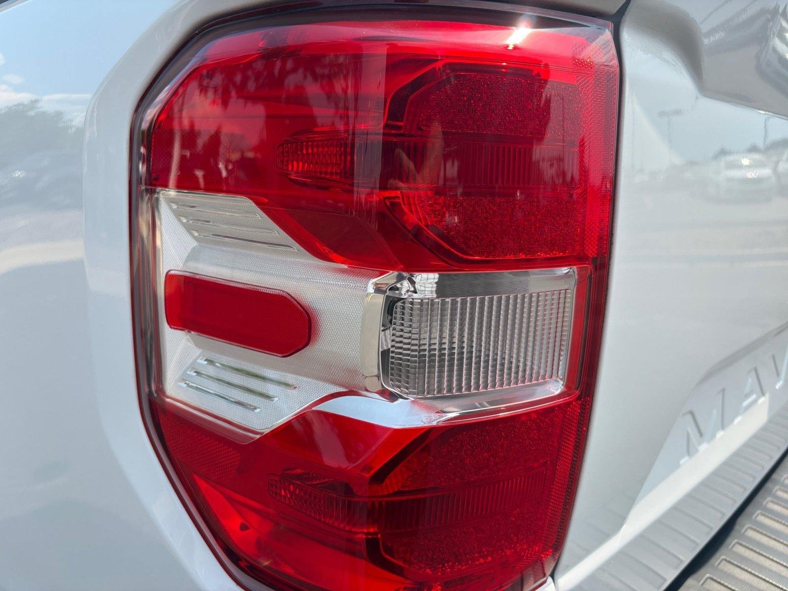 Used 2023 Ford Maverick XL FWD image 18