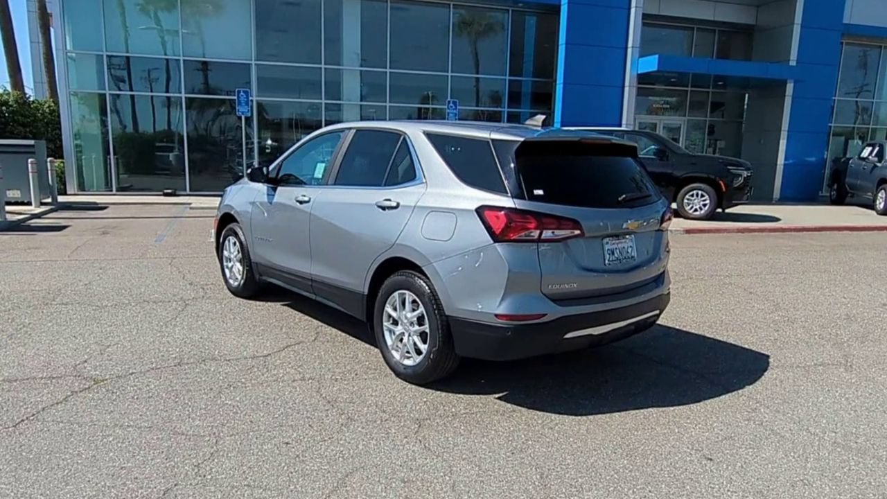 Used 2024 Chevrolet Equinox LT AWD/4WD image 6