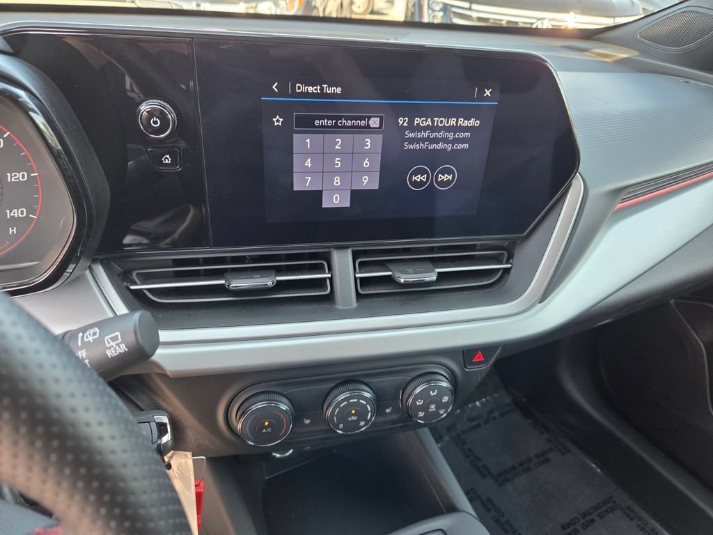 Used 2025 Chevrolet Trax RS w/ Driver Confidence Package FWD image 24