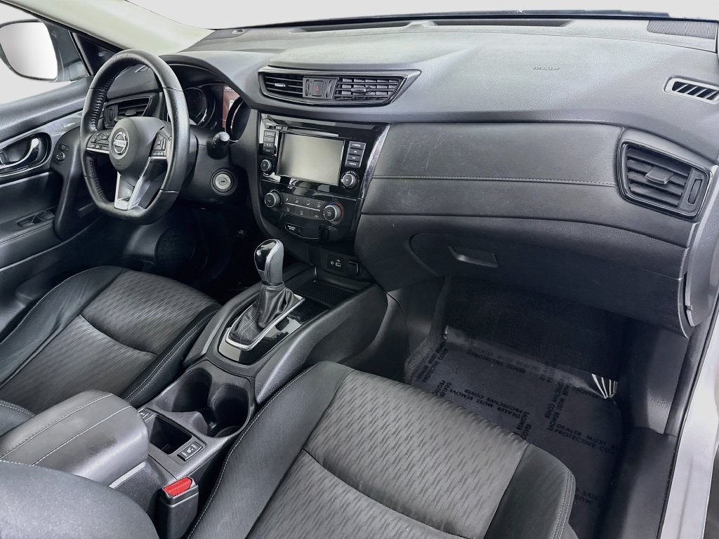 Used 2020 Nissan Rogue S w/ Special Edition Package FWD image 30