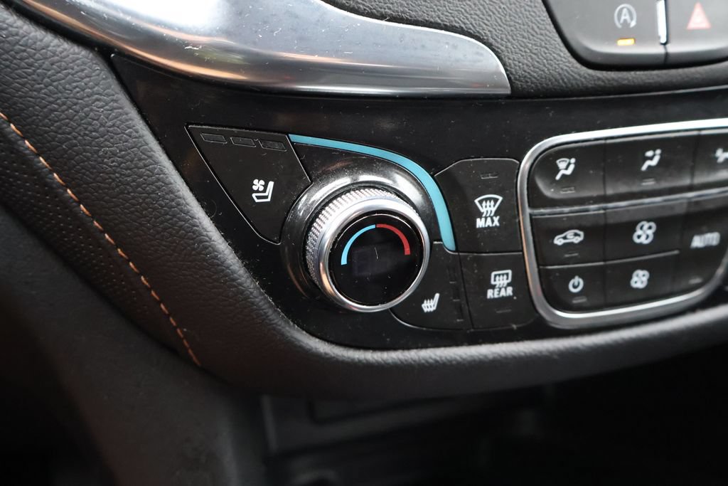 Used 2023 Chevrolet Equinox Premier AWD/4WD image 27