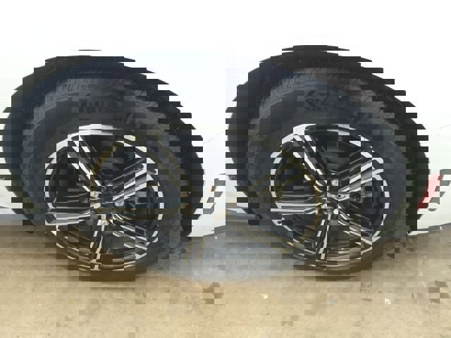 Used 2025 Ford Mustang Premium RWD image 11