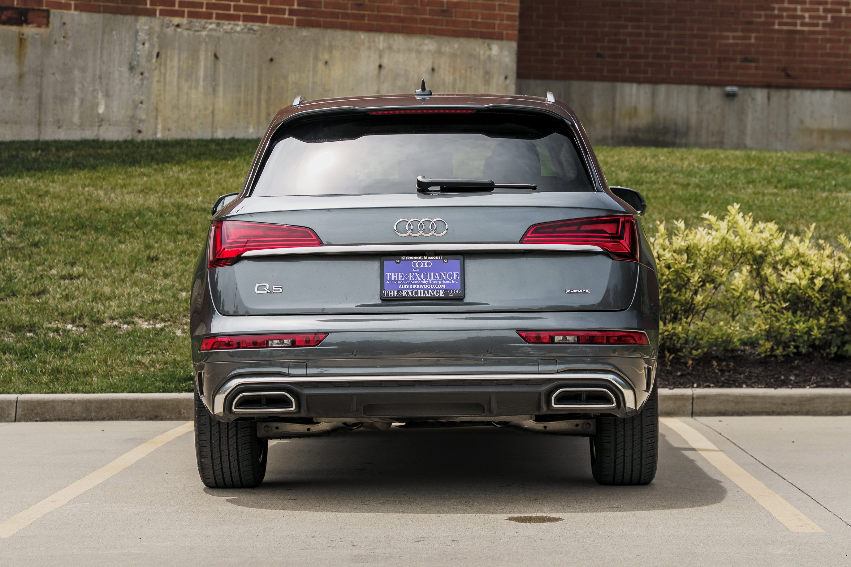 Used 2024 Audi Q5 2.0T Premium w/ Convenience Package AWD/4WD image 27