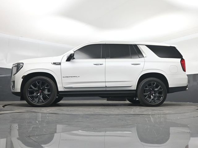 Used 2021 GMC Yukon Denali w/ Denali Premium Package RWD image 15