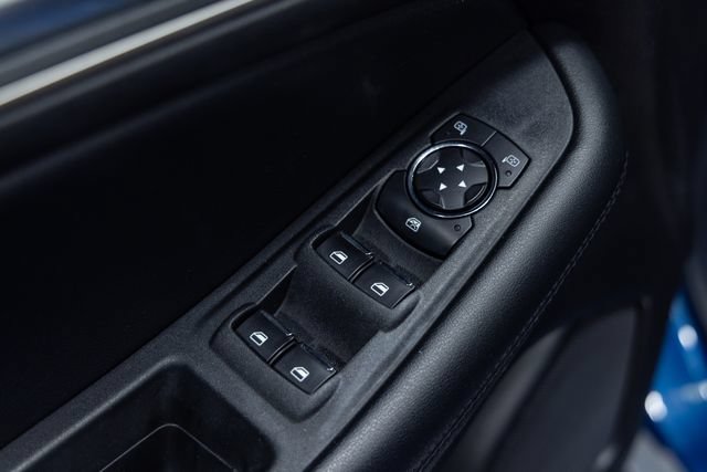 Used 2020 Ford Edge SEL w/ Convenience Package FWD image 12