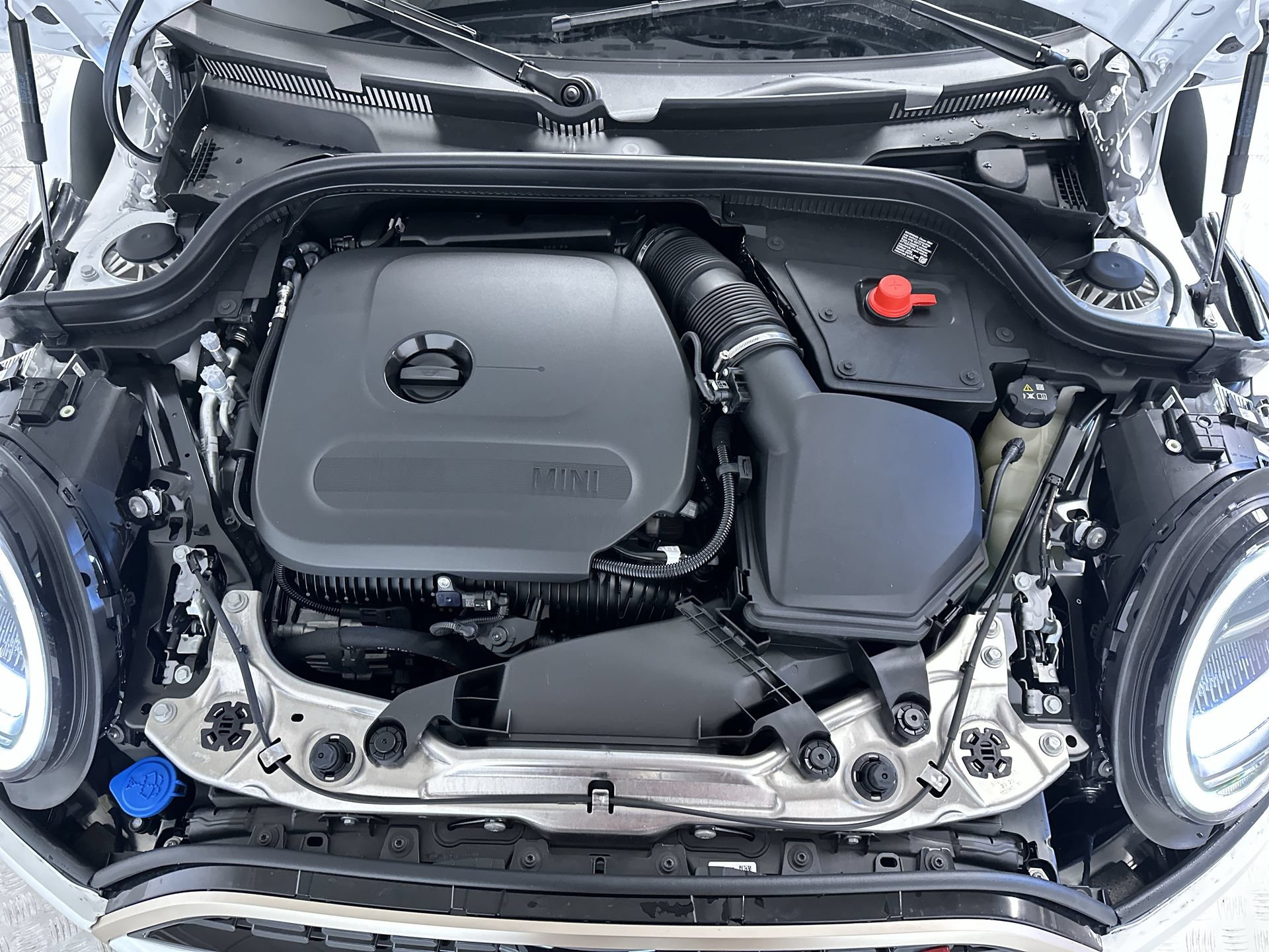 Used 2026 MINI Cooper S FWD image 27