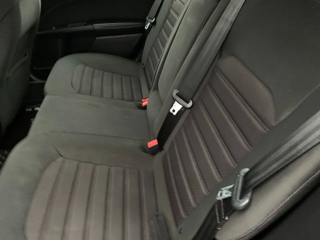 Certified 2020 Ford Fusion SE AWD/4WD image 20