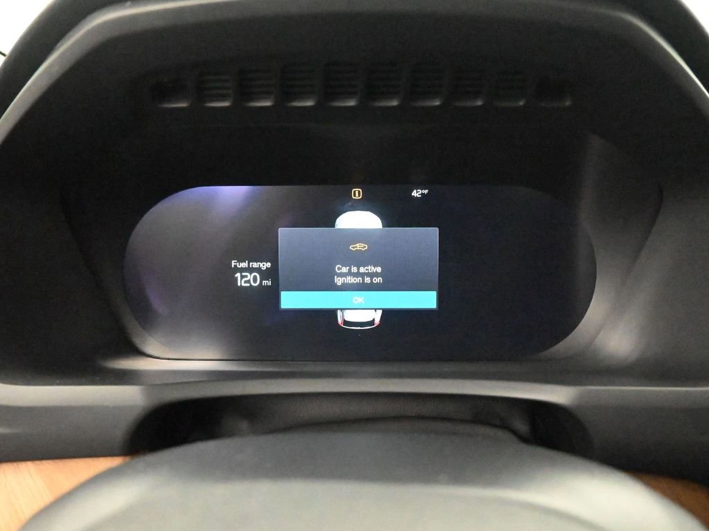 Used 2024 Volvo XC90 B6 Plus image 36