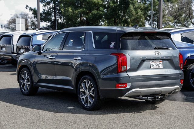 Used 2021 Hyundai Palisade SEL w/ Premium Package AWD/4WD image 2