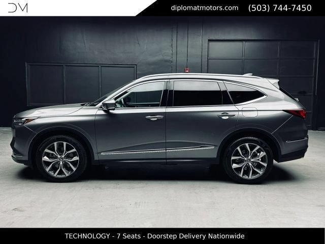 Used 2023 Acura MDX w/ Technology Package AWD/4WD image 4