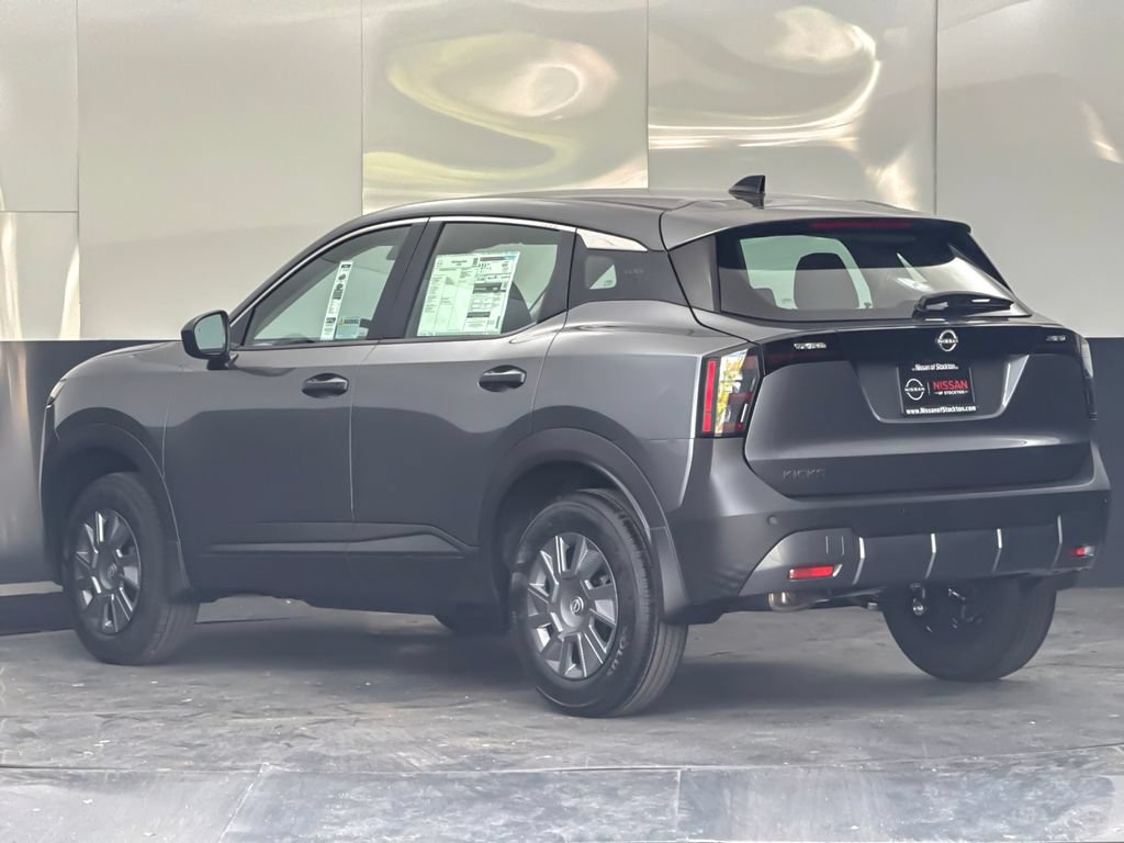 Used 2026 Nissan Kicks S w/ Charging Package FWD image 5