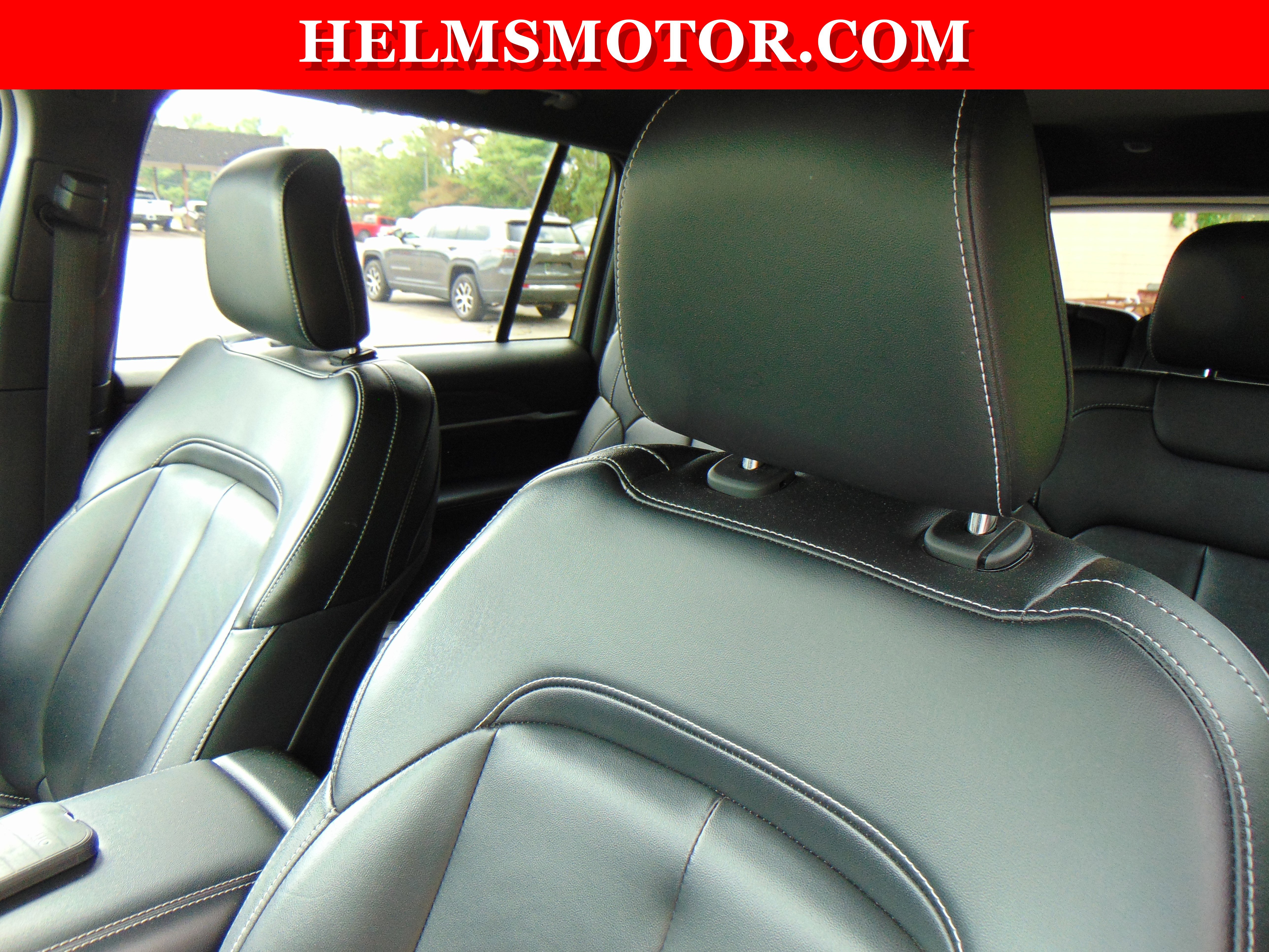 Certified 2024 Jeep Grand Cherokee L Limited w/ Black Appearance Package AWD/4WD image 29