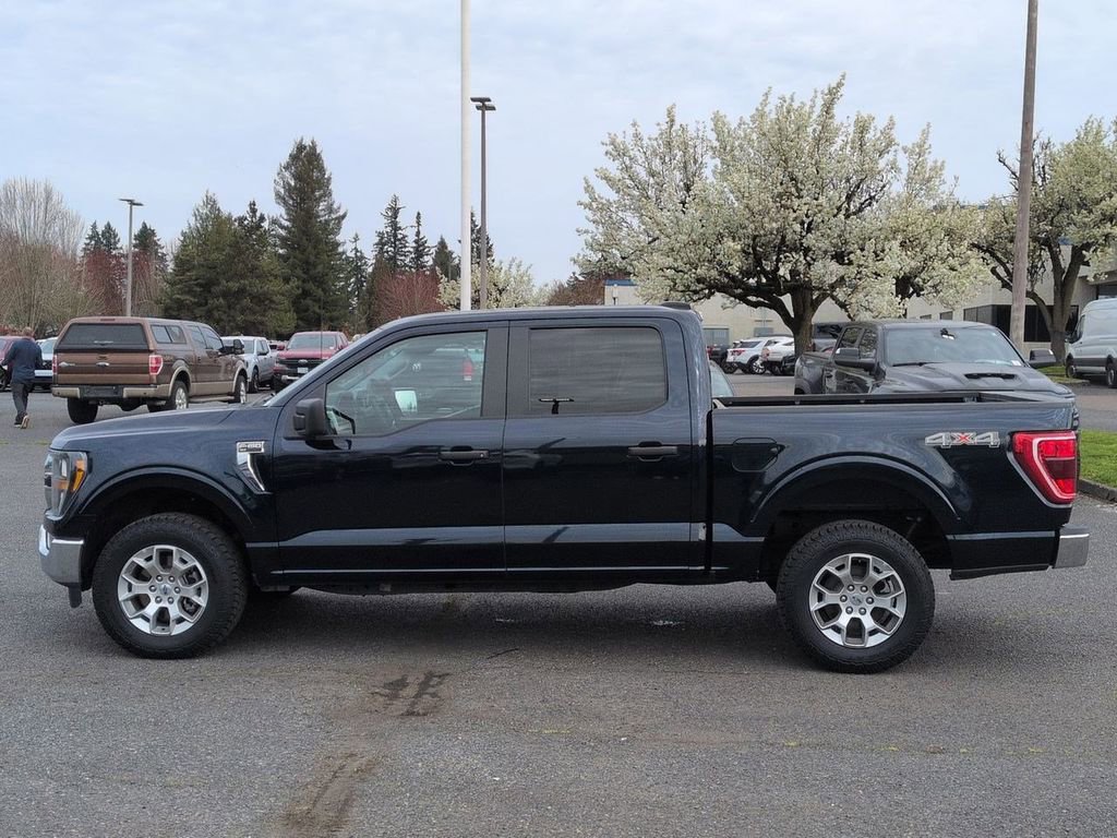 Used 2023 Ford F150 XLT AWD/4WD image 2