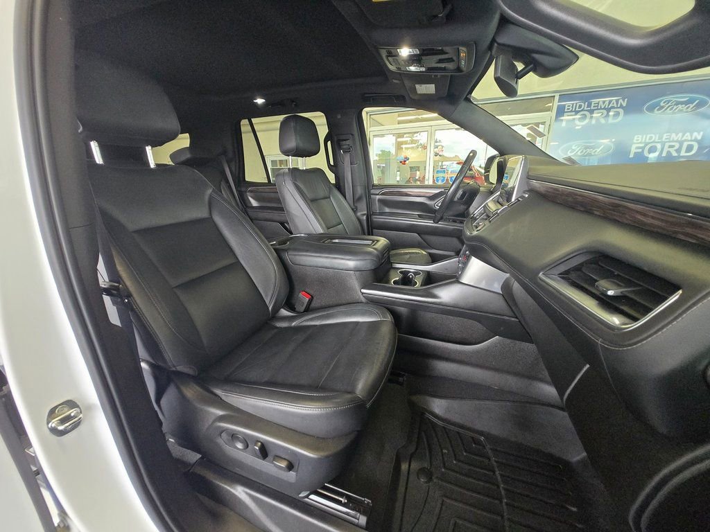 Used 2021 Chevrolet Tahoe Z71 w/ Z71 Signature Package image 31