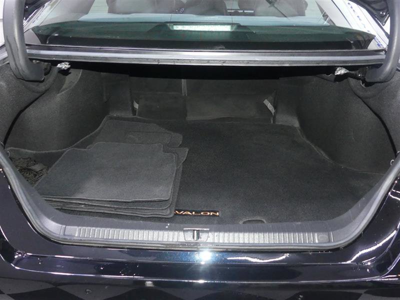 Used 2019 Toyota Avalon Touring w/ Advanced Safety Package image 9