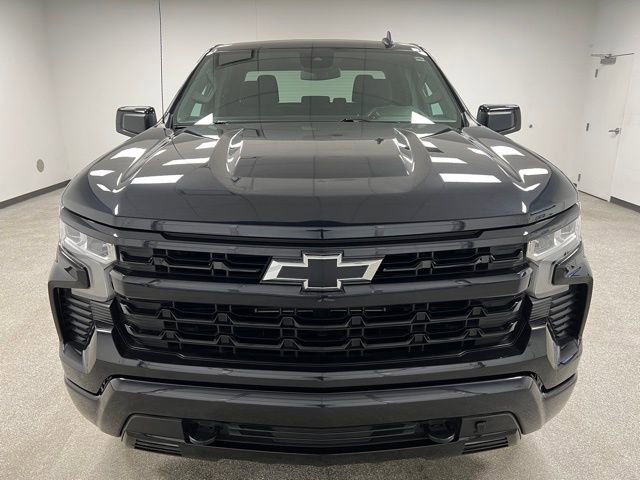 Used 2023 Chevrolet Silverado 1500 RST w/ Protection Package image 3