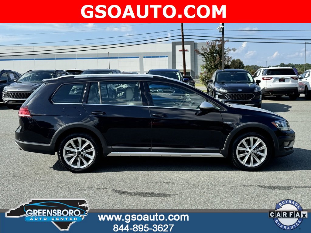 Used 2018 Volkswagen Golf Alltrack SE image 9