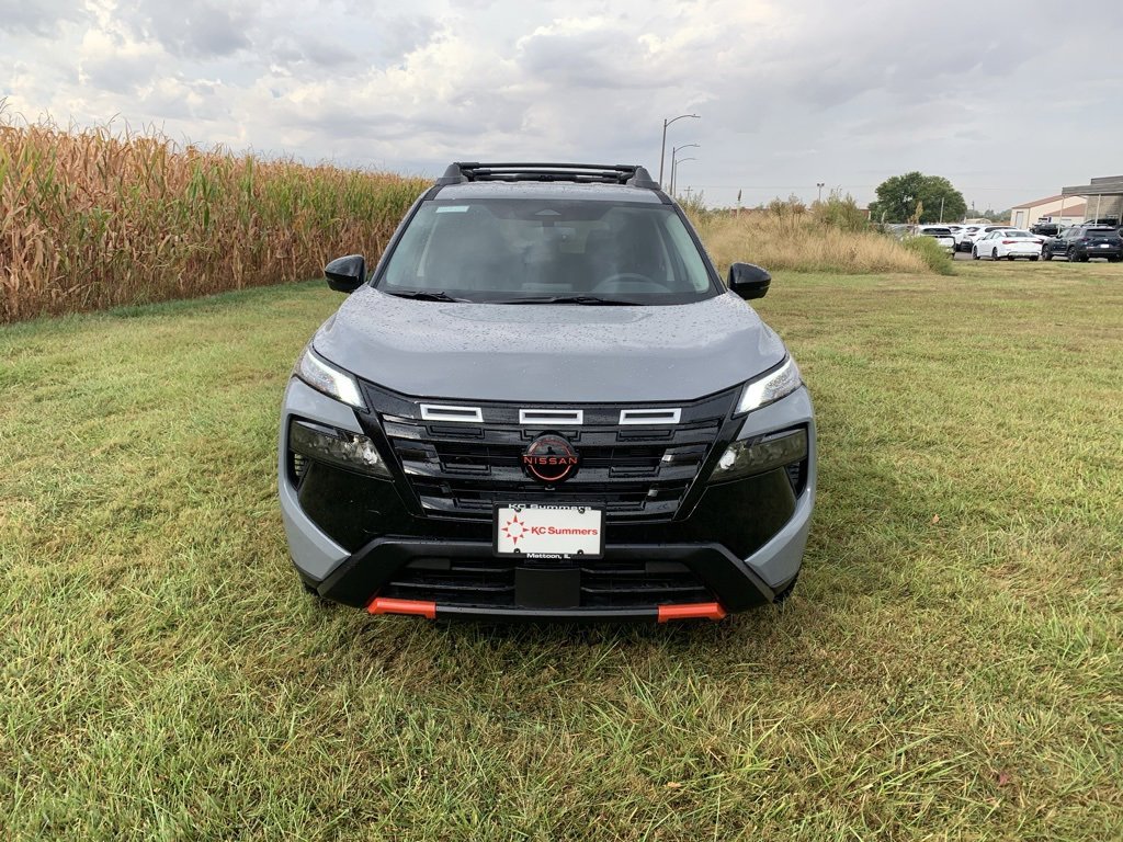 New 2026 Nissan Rogue SV image 2