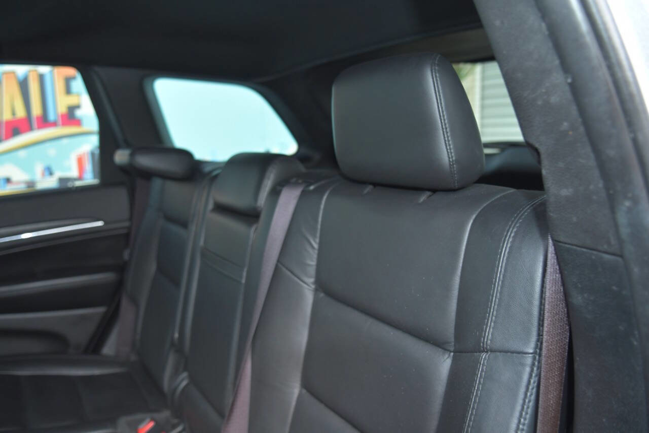 Used 2018 Jeep Grand Cherokee Limited AWD/4WD image 16