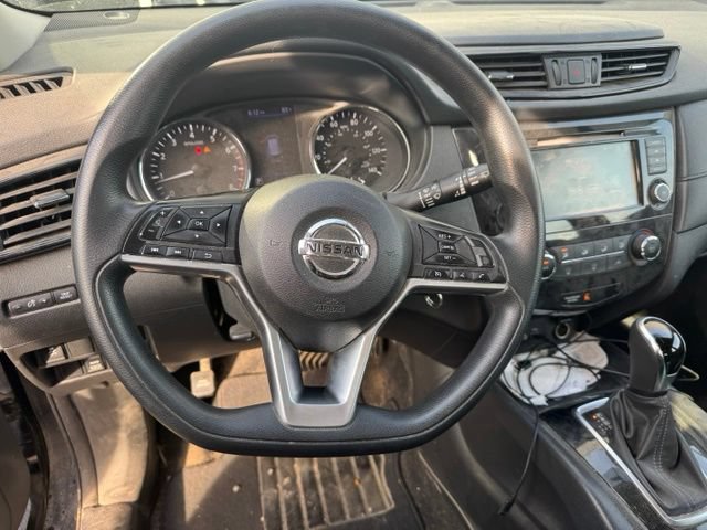 Used 2018 Nissan Rogue S AWD/4WD image 11