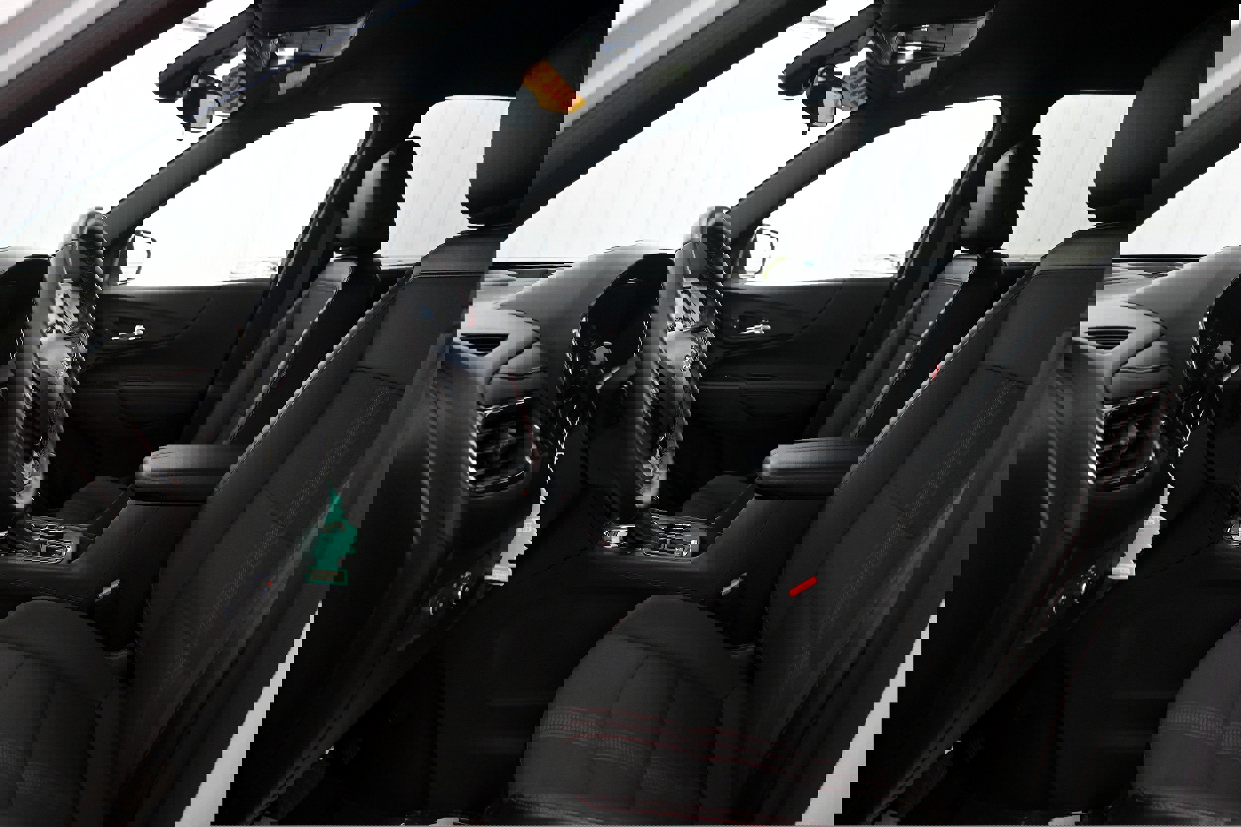 Used 2023 Chevrolet Equinox RS image 4