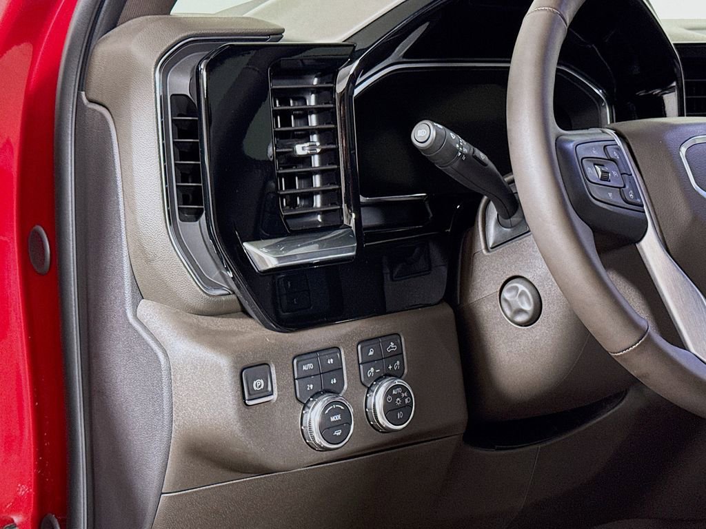 Certified 2026 GMC Sierra 1500 SLT image 8